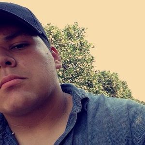 Meet your Posher, Elias