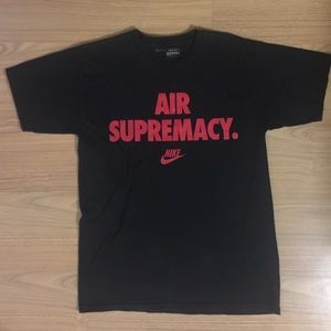 Nike T-shirt
