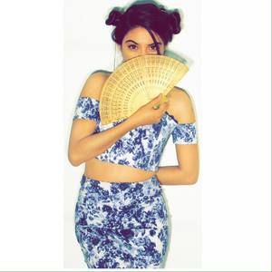 Meet your Posher, Emma