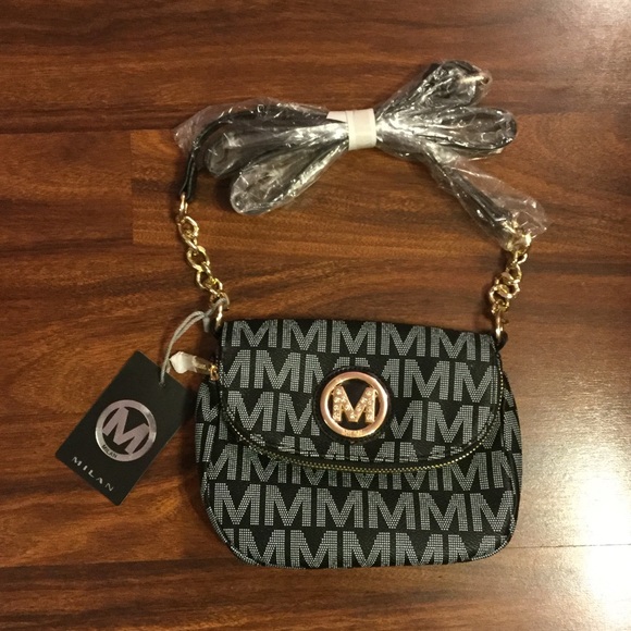 Small crossbody bag