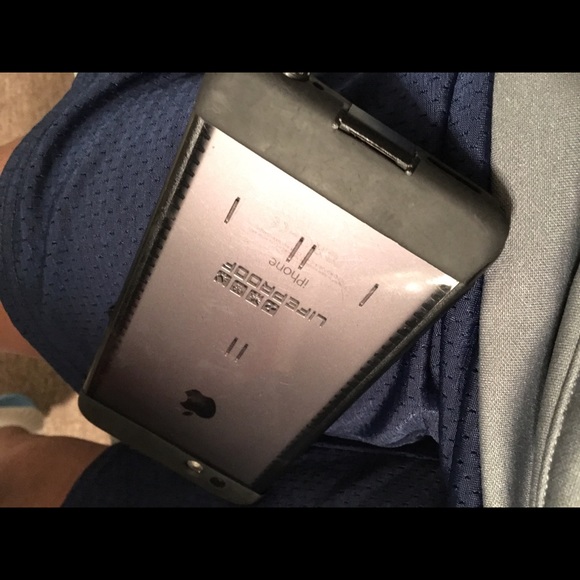 Iphone 6 - Picture 3 of 4