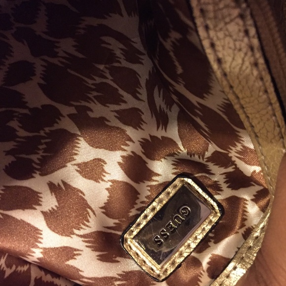 Guess bag - Picture 4 of 4