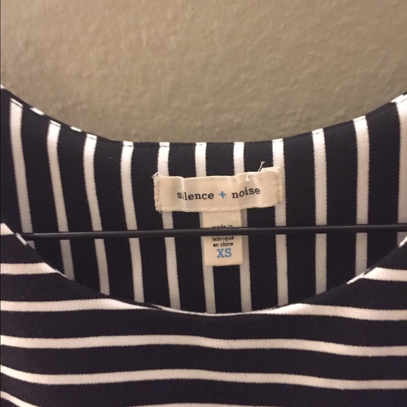 Stripped Bodycon Dress - Picture 2 of 3