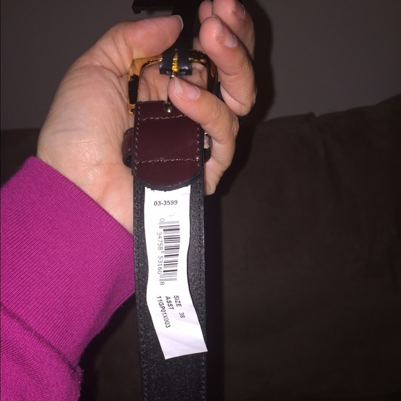 Geoffrey Beene Belt - Picture 2 of 2