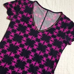 Lilly Pulitzer V-Neck Tee (100% Pima Cotton)