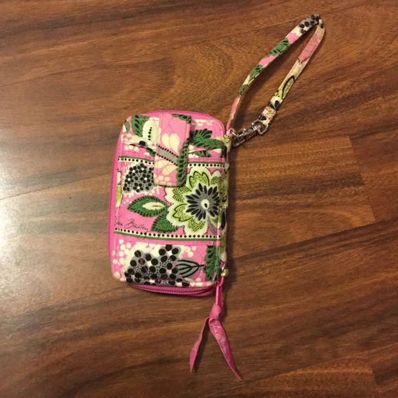 Wristlet
