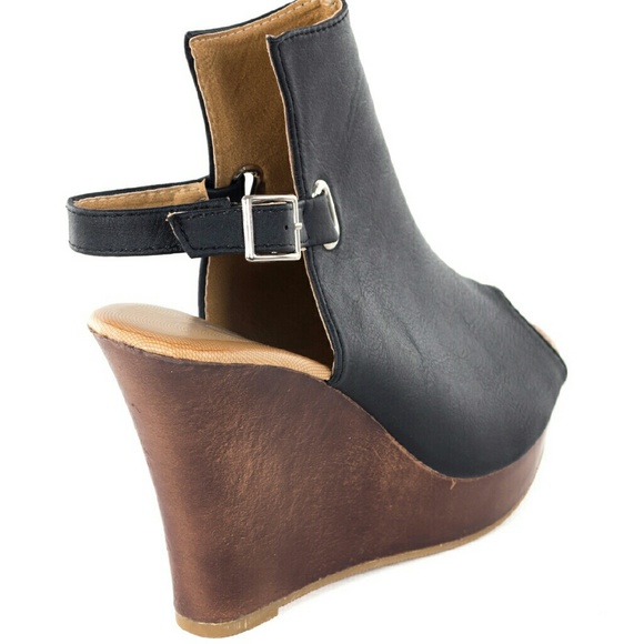 Tory K Women Wedge Sandals HW-2077, Black - Picture 3 of 3