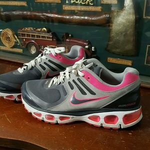 * Cyber Sale * Nike Air Max