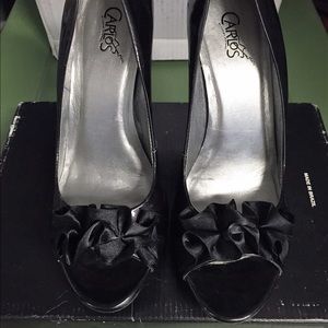 Carlos Santana Peep Toe Pumps