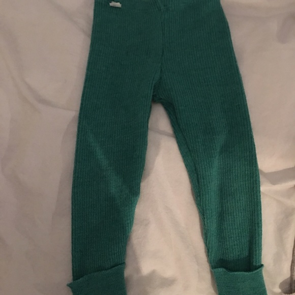 Toddler (girl) knitted pants