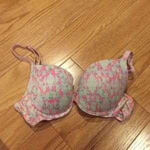 Victoria's Secret PINK bra