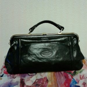 Vintage Oroton Australia Black Leather Satchel Bag