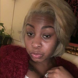 Meet your Posher, Shenee