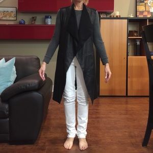 Vince Authentic black leather vest