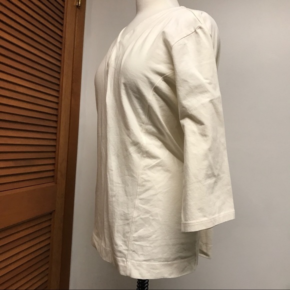 D & Co. Essentials V Neck 3/4 Long Sleeves Top - Picture 3 of 8