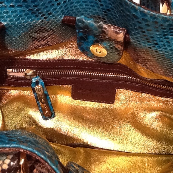 Michael Kors Python Snakeskin Purse - Picture 3 of 4