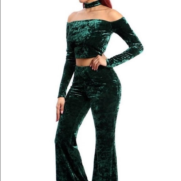 Green velvet Choker set