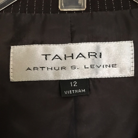 Tahari two piece Blazer/Vest Brown Striped - Picture 3 of 4