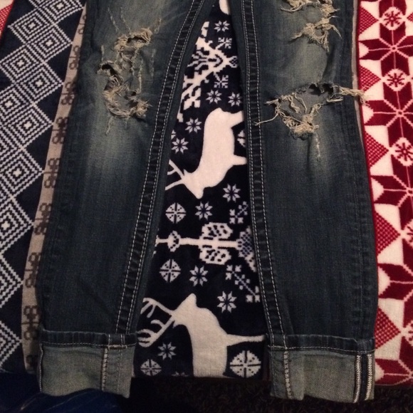 SOLD LOCALLY - Picture 3 of 4