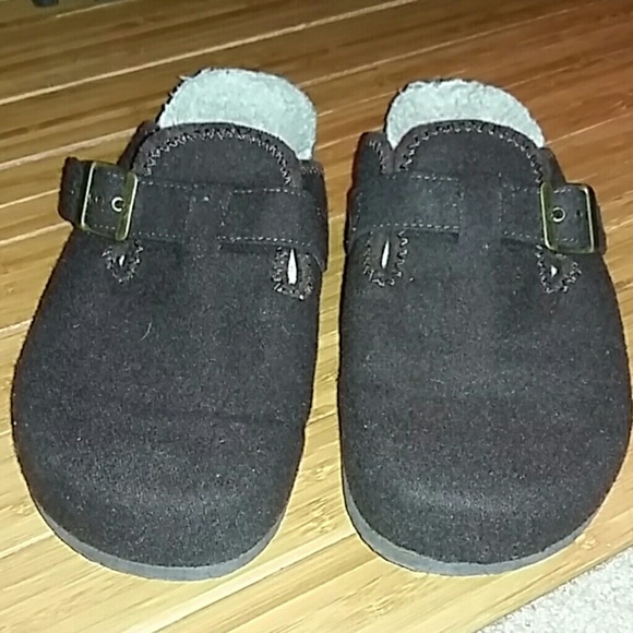mule type shoes