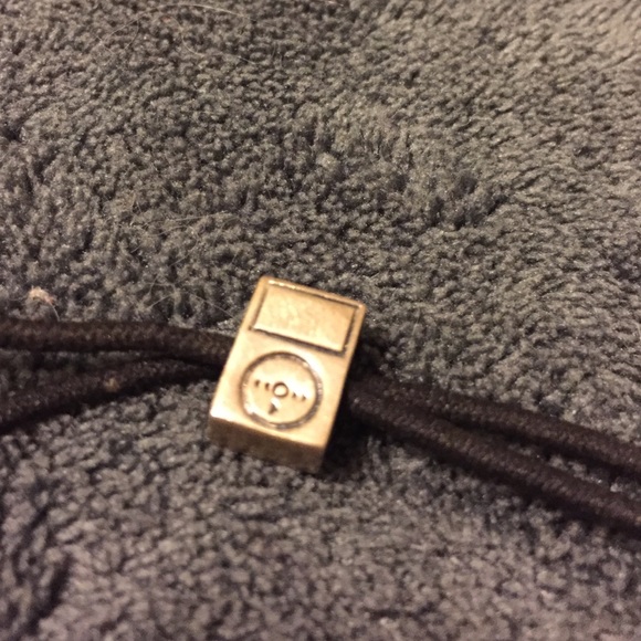 Chamilia - iPod - Picture 1 of 1