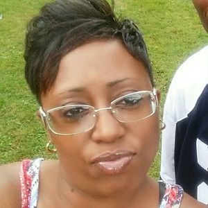 Meet your Posher, Shanta