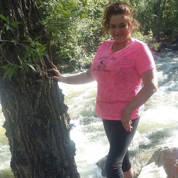 Meet your Posher, Tera - Picture 1 of 1