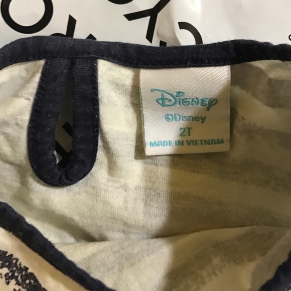 Disney T - Picture 3 of 4