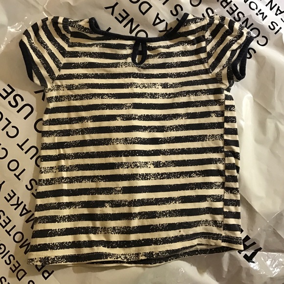 Disney T - Picture 4 of 4