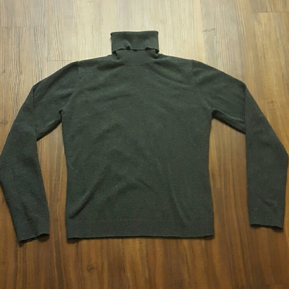 💖Sale!💖GAP Gray Turtleneck Sweater