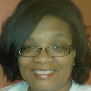 Meet your Posher, Claudia