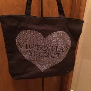 VS TOTE