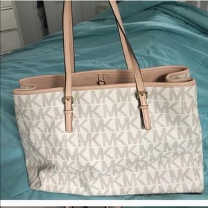 Michael Kors Cream tote