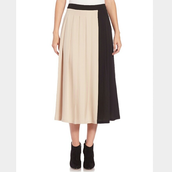 MaxMara Dresses & Skirts - $475 MAXMARA Colorblock Silk Skirt