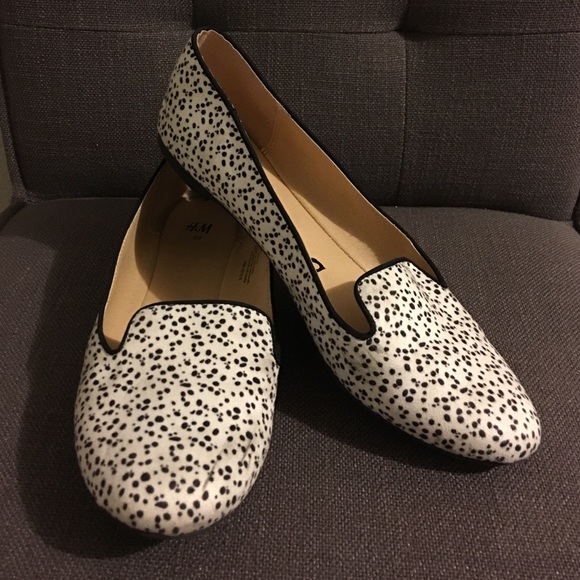 H&M Dalmatian flats