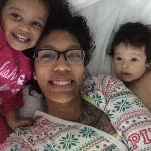 Meet your Posher, Isis