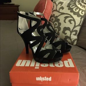 Unlisted Black High Heals sz 7.5!!