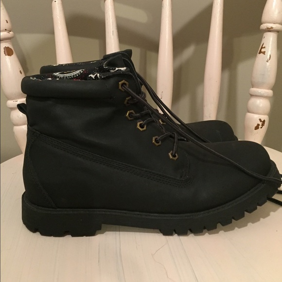 SOLD - Picture 2 of 3