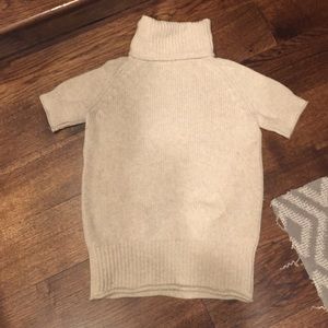 Theory short sleeve turtleneck sweater