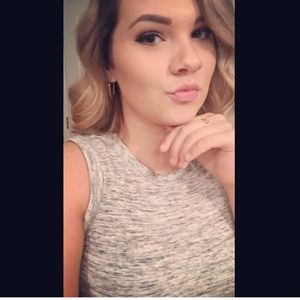 Meet your Posher, Haley