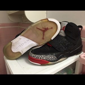 Air Jordan son of mars