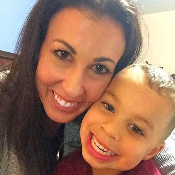 Meet your Posher, Elizabeth - Picture 1 of 1