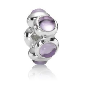 Pandora twilight kiss charm