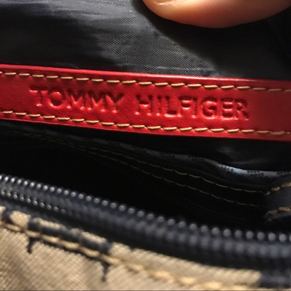 Tommy Hilfiger vintage purse - Picture 3 of 3