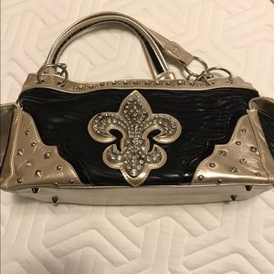 Black and gold purse