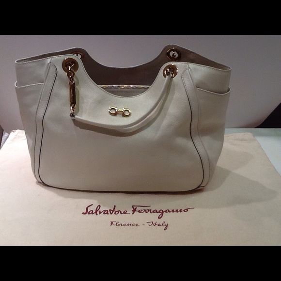 Salvatore Ferragamo Leather Shoulder Bag - Picture 1 of 4
