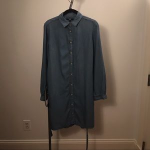 UNIQLO blue denim shirt dress