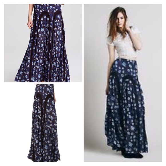 Free People Dresses & Skirts - Free People Printed Zoe Maxi Skirt Misty Combo B44