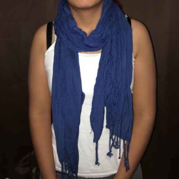 Scarf - Picture 4 of 4