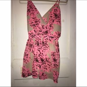 🌺Pink Floral Romper🌺
